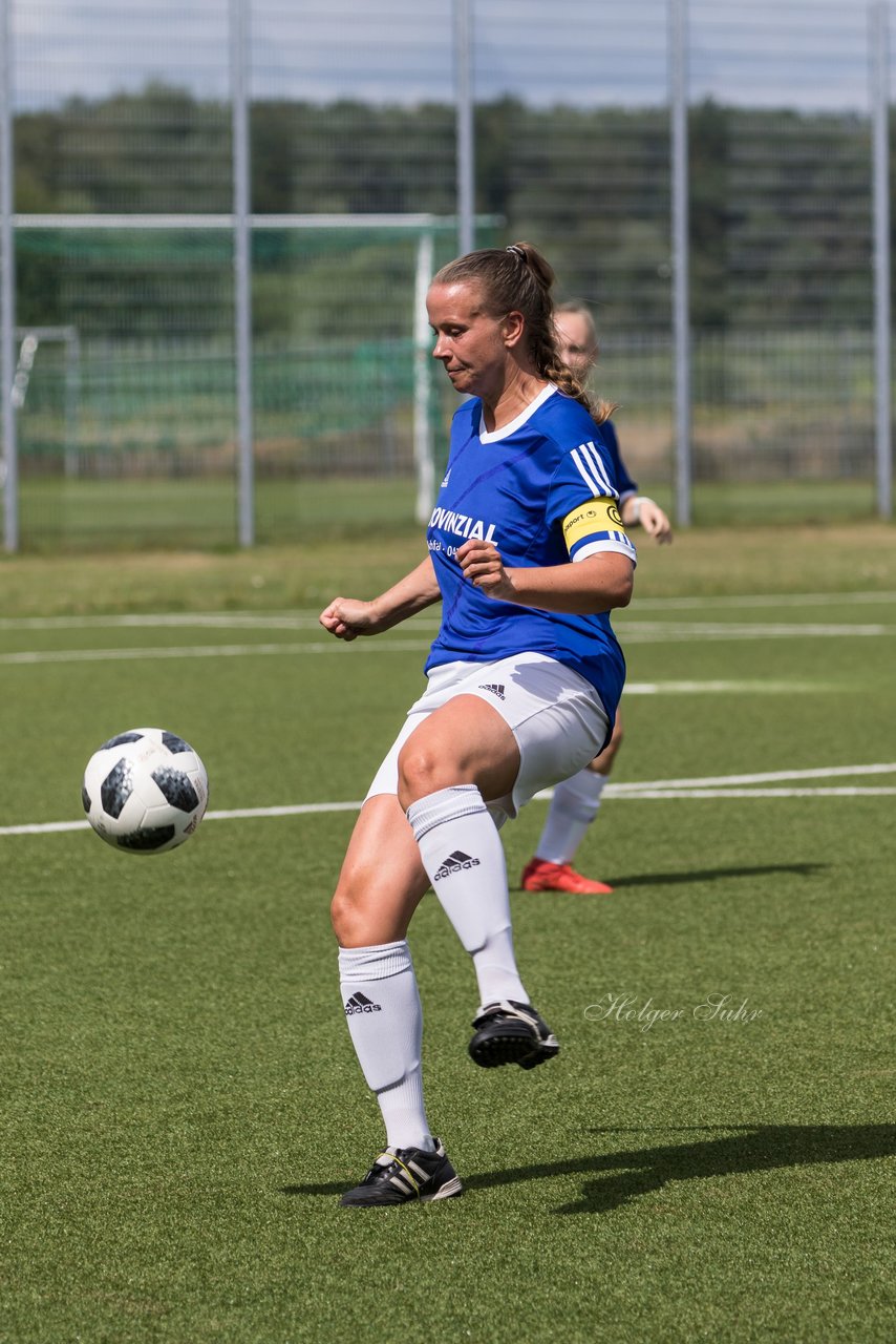 Bild 110 - Frauen FSC Kaltenkirchen - SG Daenisch-Muessen : Ergebnis: 7:1